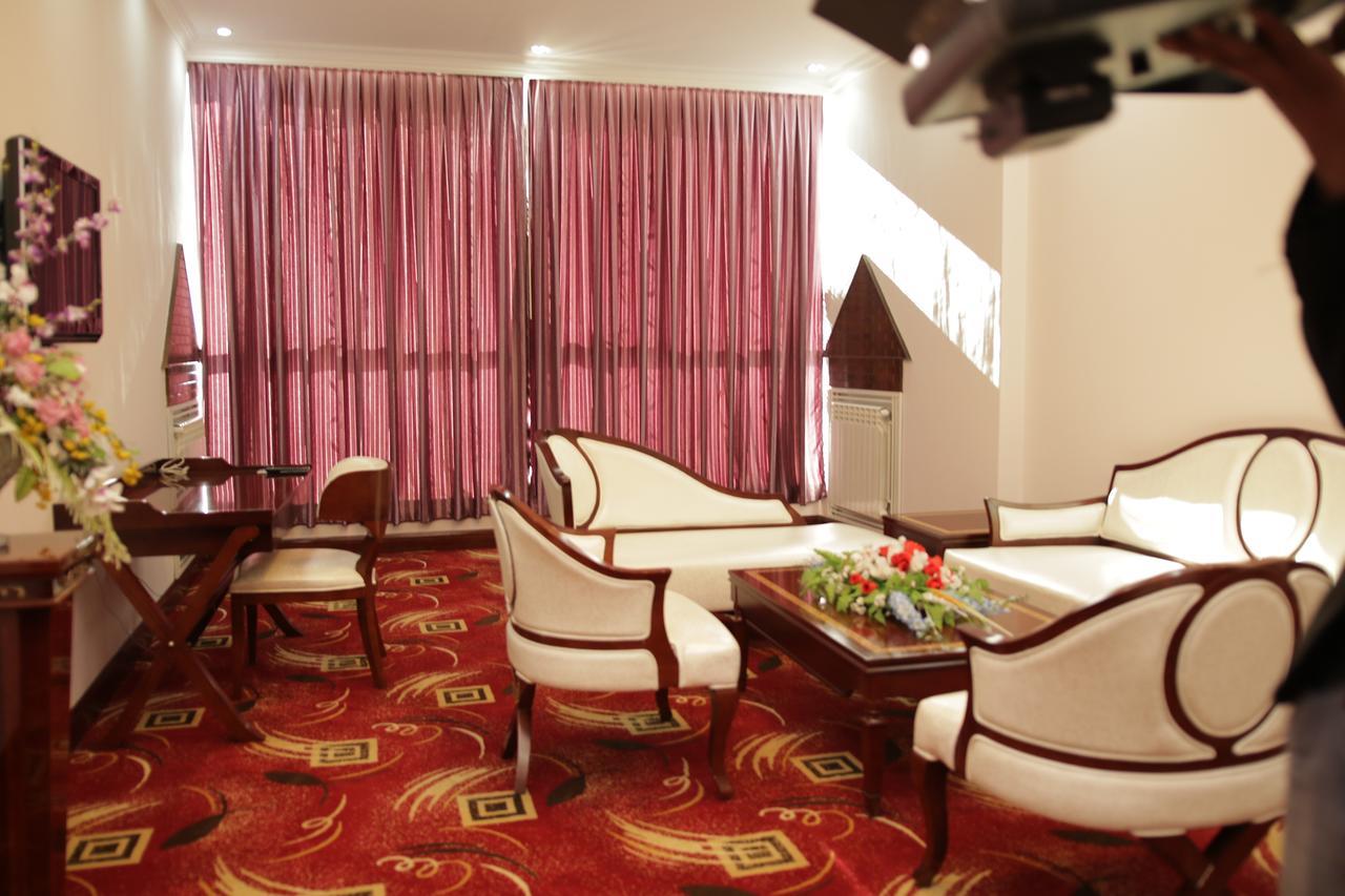 Kabul Star Hotel&Restaurant Bagian luar foto